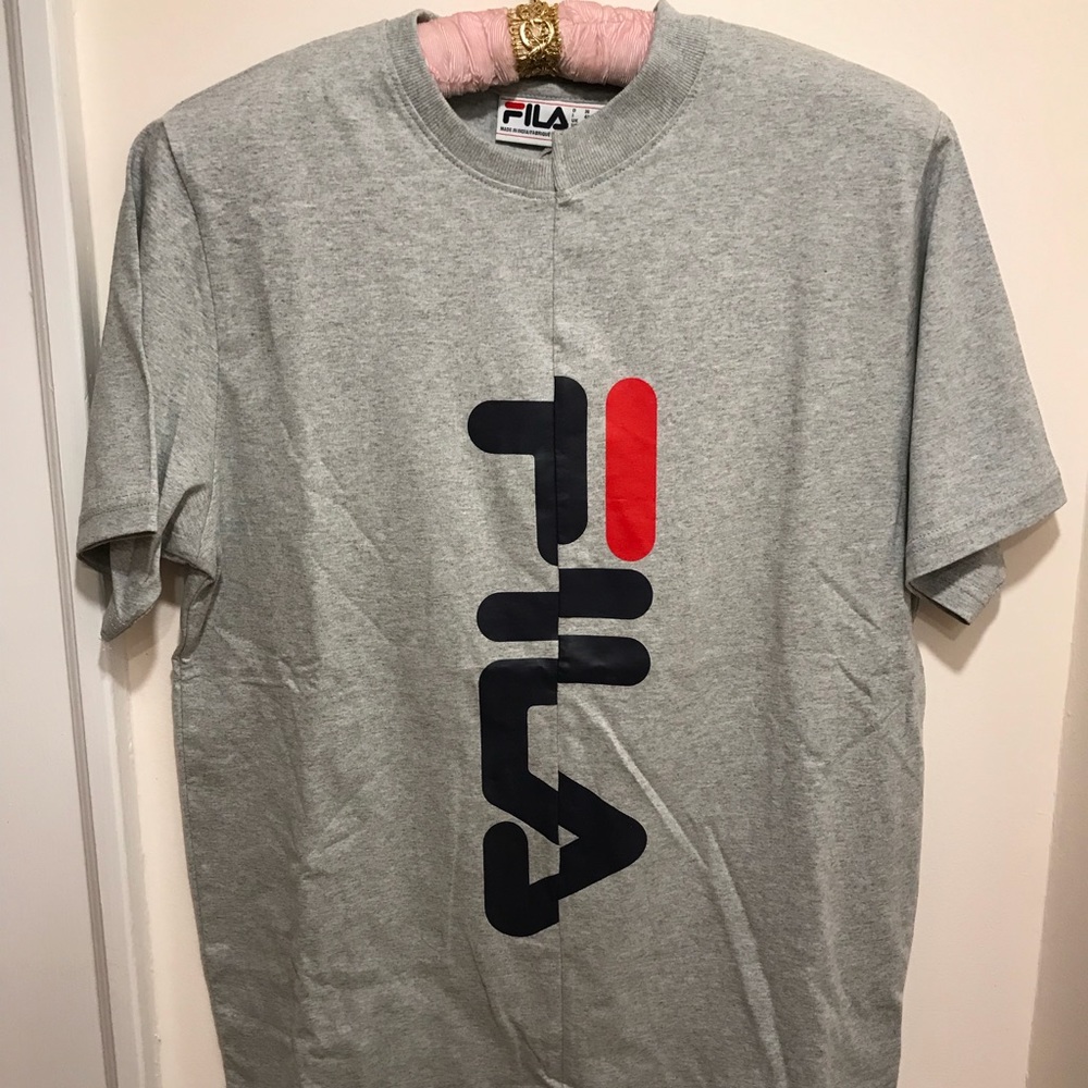 unisex grey FILA T-shirt